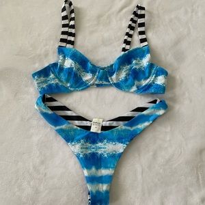Moana Bikini Splashing Pirate Set Size S